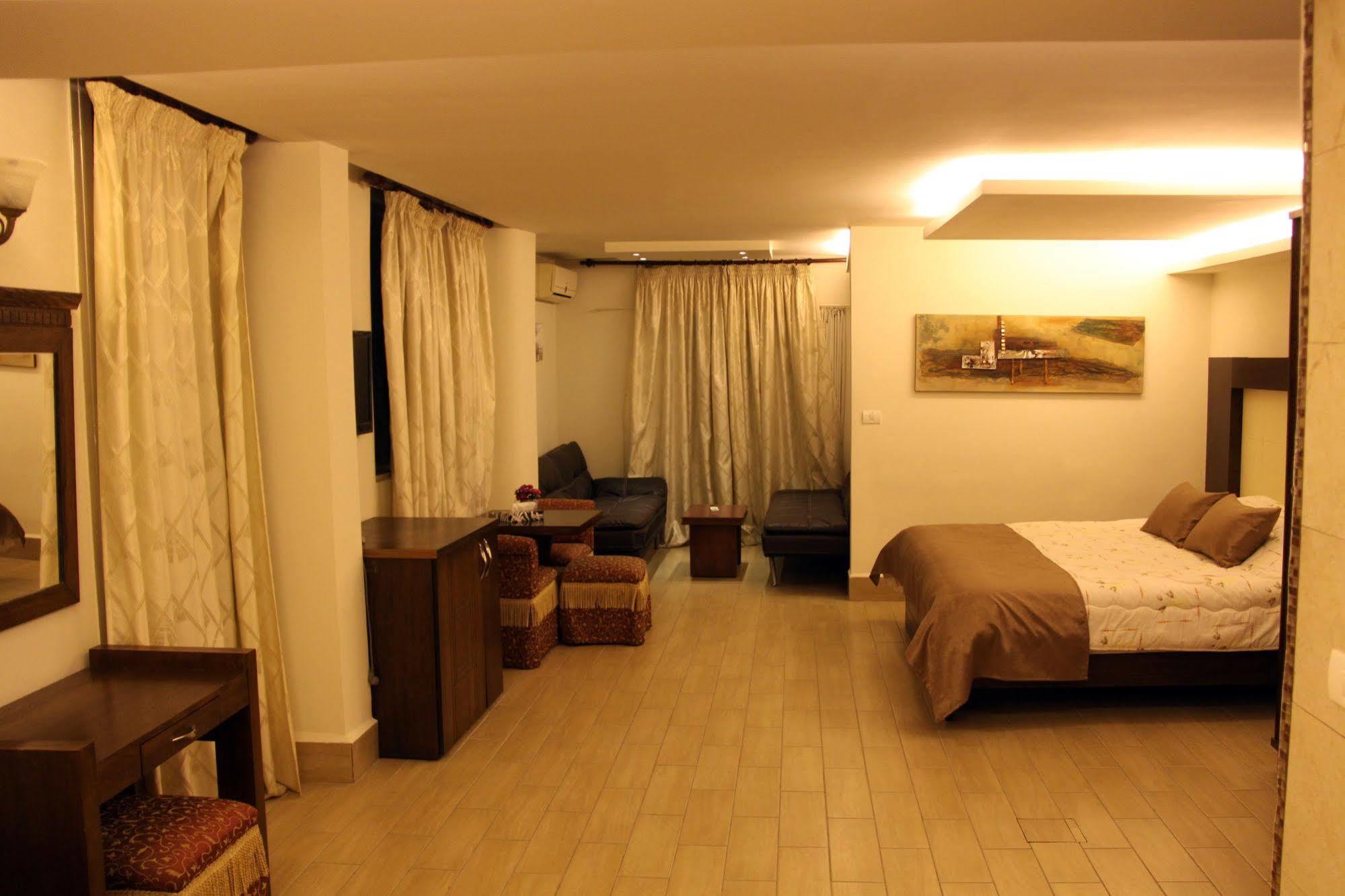 Lamedina Hotel & Resort Dżunija Zewnętrze zdjęcie